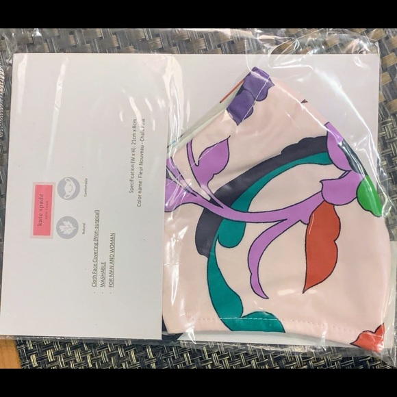 Kate Spade Floral Face Mask - Picture 4 of 5